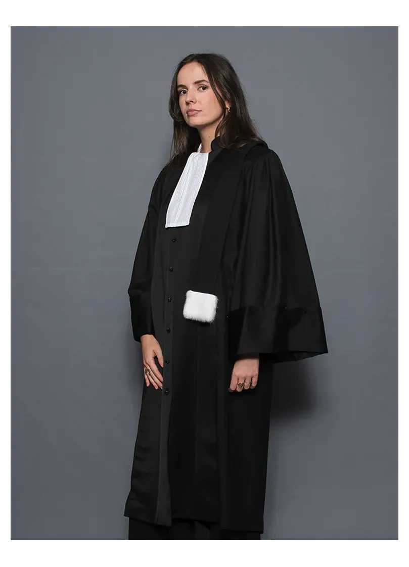 Robe Magistrat noire Tribunal Judiciaire - L'Eloquente Robe Magistrat noire Tribunal Judiciaire - L'Eloquente
