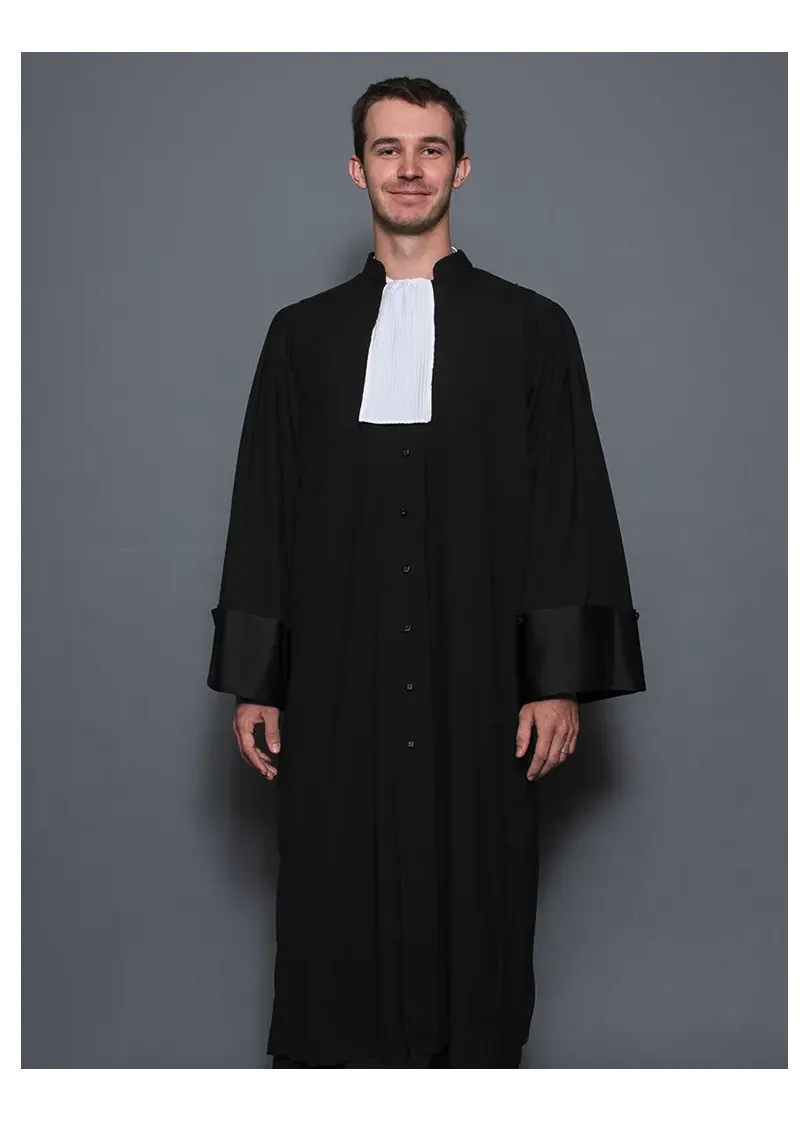 Robe AJMJ, Huissier, Greffier - La Pragmatique Robe AJMJ, Huissier, Greffier - La Pragmatique