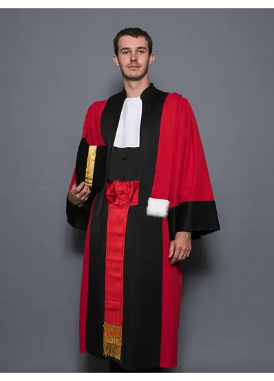 Robe Magistrat rouge Cour de Cassation - La Formaliste