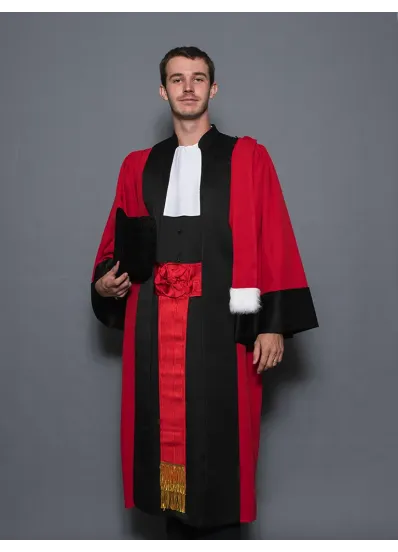 Robe Magistrat rouge Cour de Cassation - La Formaliste