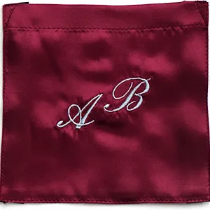 Broderie initiales milieu de poche 4cm